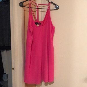 Hot pink dress size small! Love this dress!